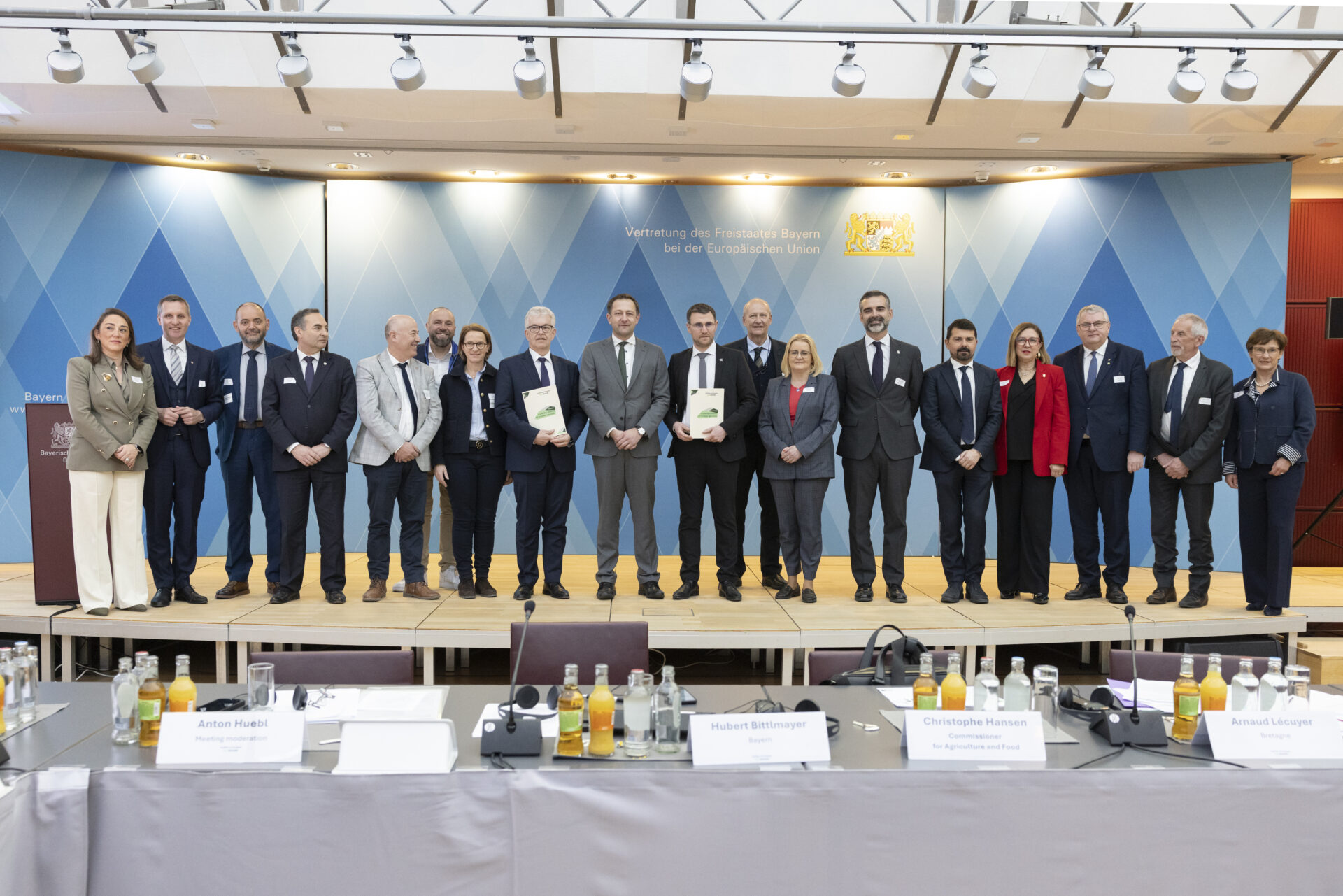 Zdjęcie: Spotkanie koalicji AgriRegions z Komisarzem Rolnictwa oraz Posłami do Parlamentu Europejskiego