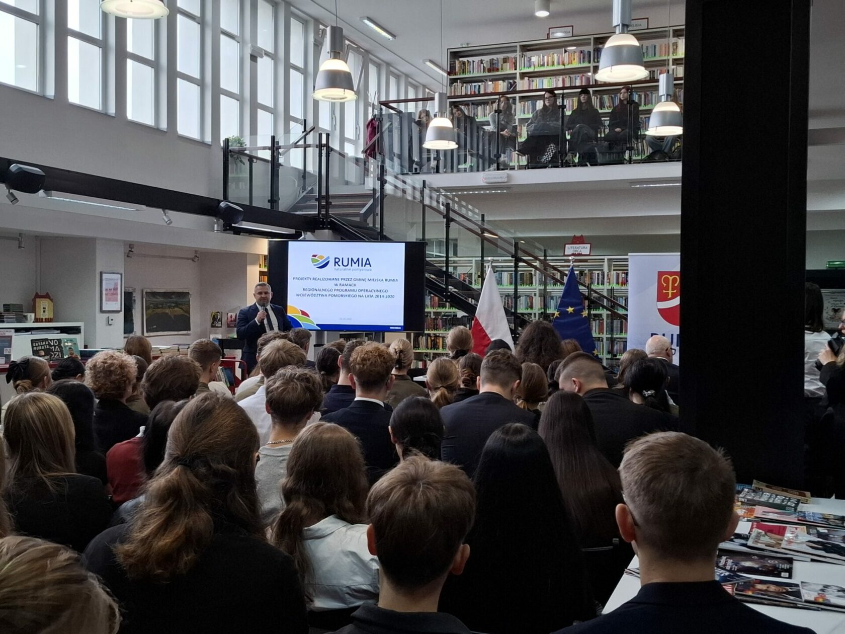 Obraz Główny: